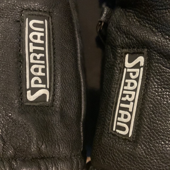 Thinsulate motorcycle gloves by Spartan. - Picture 3 of 5